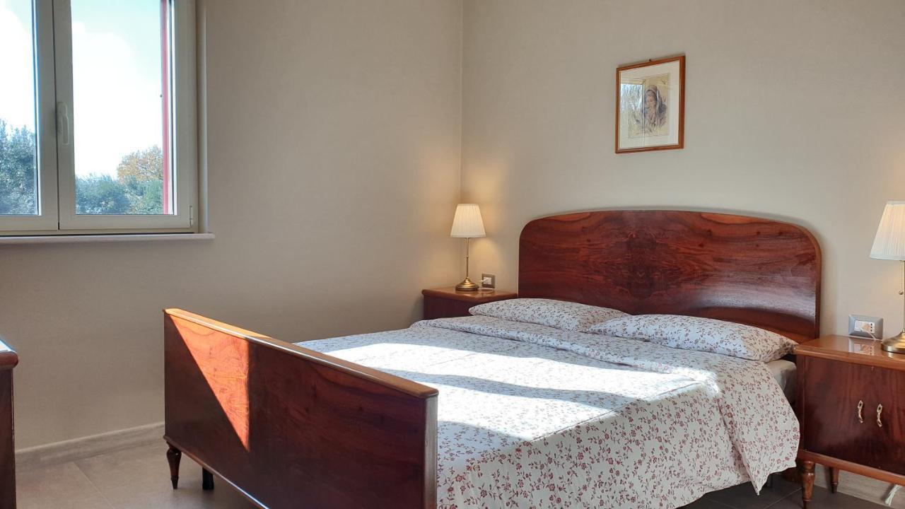 Tra Gli Ulivi Villa Putignano Exteriör bild