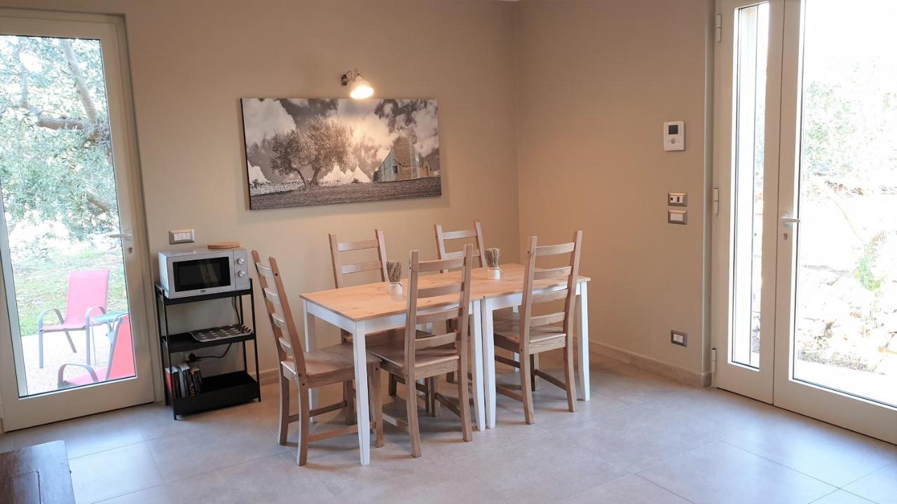 Tra Gli Ulivi Villa Putignano Exteriör bild
